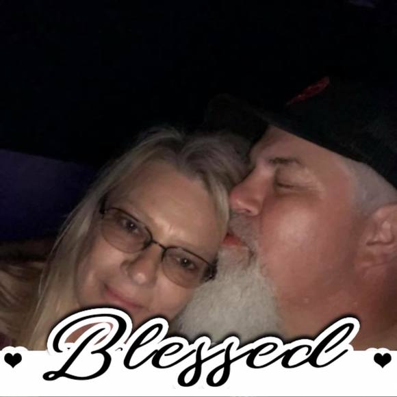 Meet your Posher, Robin - Picture 1 of 1